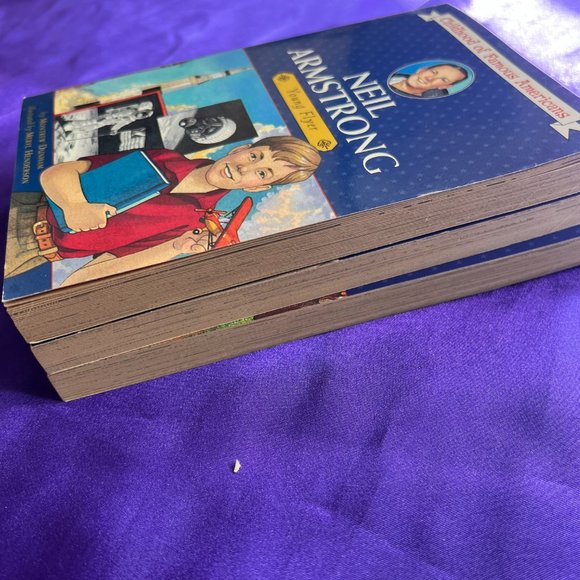 ๐Childhood of Famous American Series Reading Level Edison/ Armstrong Pocahontas - Picture 9 of 13